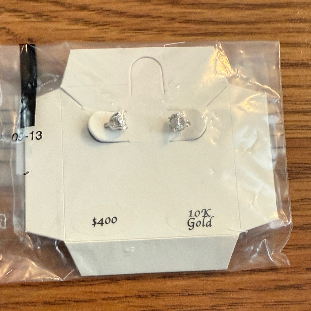Elegant 10K White Gold Stud Earrings